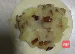 Illustration of how to make dumpling skin pancakes 5