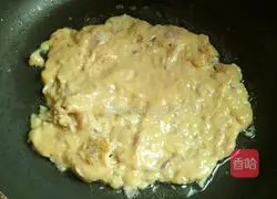 Illustration of how to make egg patties 3