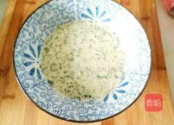 Illustration of how to make chive egg pancake 4
