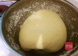 Illustration of how to make corn buns 7