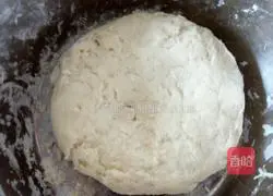 Illustration of how to make zucchini, egg and shrimp dumplings 3