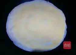 Milk Illustration of how to make egg cornmeal cake 4