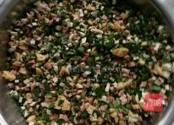 Illustration of how to make vegetarian dumplings 3