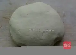 Illustration of how to make pork stuffed layer cake 4