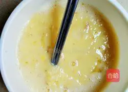 Fry Illustration of how to make potato pancakes 5