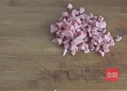 Illustration of how to make delicious and healthy egg fried rice 3