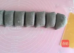 Illustration of making soy milk and multigrain dough cakes 8