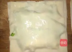 Chives Illustration of how to make egg-filled patties 4