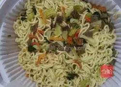 Illustration of how to make dry noodles 4