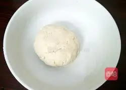 Illustration of how to make apigenin steamed buns 2