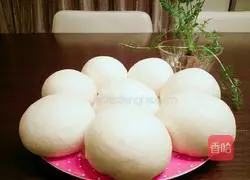Milk-flavored soybean steamed buns recipe 17