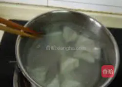 Soy Sauce Wonton Noodles Recipe Illustration 4