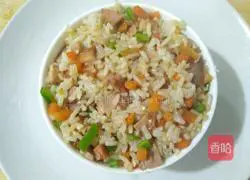 Illustration of how to make barbecued pork fried rice 10