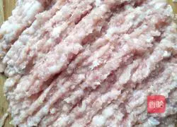 Illustration of how to make wontons 2