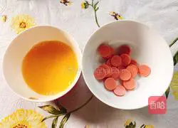 Illustration of how to make beef and egg fried rice 3