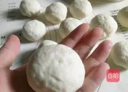 Illustration of how to make milk-flavored steamed buns 10