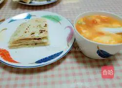 Illustration of how to make green onion layer cake 19