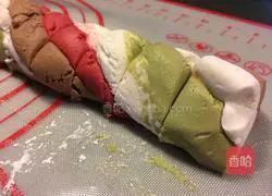 Illustration of how to make glutinous rice balls with glazed bean paste 3