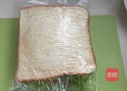 Illustration of how to make a sandwich 9