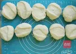 Illustration of how to make carrot buns 7