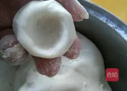 Illustration of how to make pickled vegetables, bamboo shoots and pork pancakes (exclusive cuisine) 7