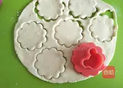 Illustration of how to make swan steamed buns 8