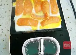 Illustration of how to make a sandwich 2