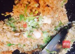 Illustration of how to make shrimp fried rice 13