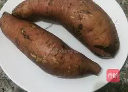 Illustration of how to make fried sweet potato cakes 1