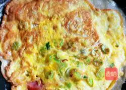 Illustration of how to make breakfast omelette rolls 5