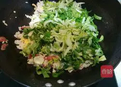 Illustration of how to make rapeseed fried rice 11