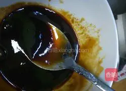 Illustration of how to make noodles with oyster sauce and tomato sauce 4
