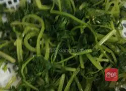 Illustration of how to make parsley and beef dumplings 1