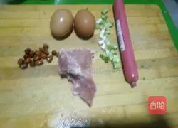Illustration of how to make egg fried rice 1