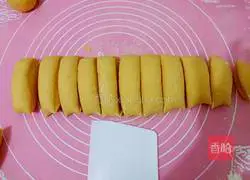 Illustration of how to make sweet potato steamed buns 10