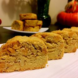 Banana Peanut Crunch Cookies (Vegetarian Baking Series)