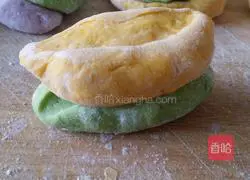 Illustration of how to make rainbow pattern steamed buns 4