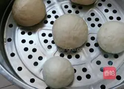 Illustration of how to make milk-flavored steamed buns 6