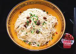 Illustration of how to make noodles with mushroom sauce 4