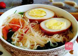 Illustration of home-cooked noodles 9