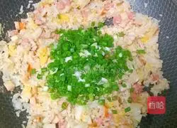 Illustration of how to make fried rice with baby cabbage and meatballs 9