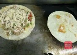 Mexican Chili Tuna Pancakes Illustration of how to do it 13