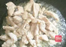 Illustration of how to make fried noodles with eggs 6