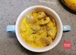 Illustration of how to make coffee, banana, steamed buns and baked eggs 7