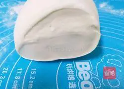 Illustration of how to make lotus leaf steamed buns 7