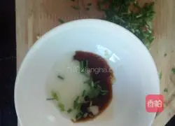 Illustration of how to make beef wontons 11