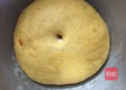 Illustration of how to make rose pumpkin steamed buns 2