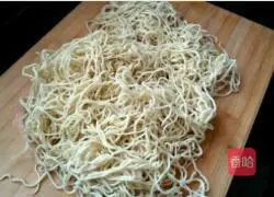 Illustration of how to make steamed beans and noodles 2