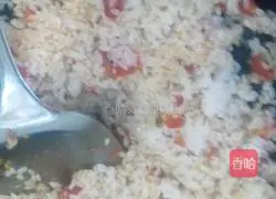 Illustration of how to make tomato and green pepper fried rice 6