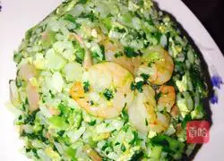 Illustration of how to make shrimp fried rice 15